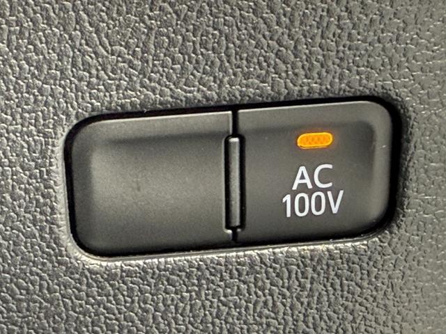 プリウス Ｓ　後期型　禁煙車　純正ナビ　バックカメラ　トヨタセーフティセンスＰ　アダプティブクルーズコントロール　衝突軽減ブレーキシステム　アクセサリーコンセント１００Ｖ　ビルトインＥＴＣ　オートハイビーム（56枚目）