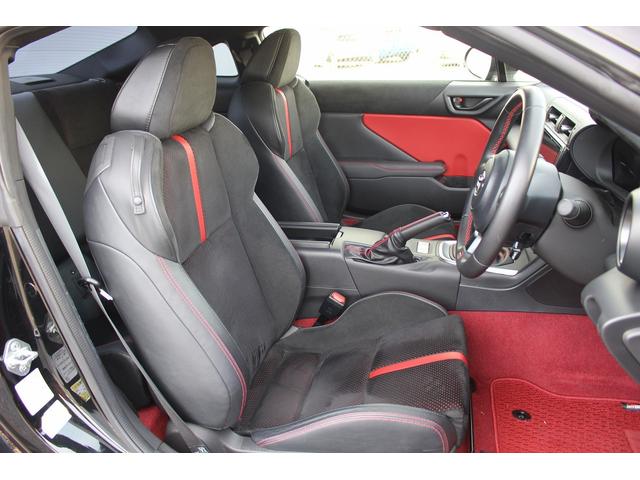 ＧＲ８６ ＲＺ　６ＭＴ　禁煙車　Ｒ５登録　社外９インチナビ　フルセグ　バックカメラ　シートヒーター　ＥＴＣ　ＬＥＤ　フルフラッド　クルーズコントロール　水平対向４気筒Ｄ－４Ｓエンジン　純正１８ＡＷ（15枚目）