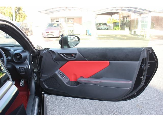 ＧＲ８６ ＲＺ　６ＭＴ　禁煙車　Ｒ５登録　社外９インチナビ　フルセグ　バックカメラ　シートヒーター　ＥＴＣ　ＬＥＤ　フルフラッド　クルーズコントロール　水平対向４気筒Ｄ－４Ｓエンジン　純正１８ＡＷ（37枚目）