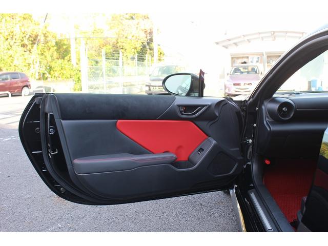 ＧＲ８６ ＲＺ　６ＭＴ　禁煙車　Ｒ５登録　社外９インチナビ　フルセグ　バックカメラ　シートヒーター　ＥＴＣ　ＬＥＤ　フルフラッド　クルーズコントロール　水平対向４気筒Ｄ－４Ｓエンジン　純正１８ＡＷ（40枚目）