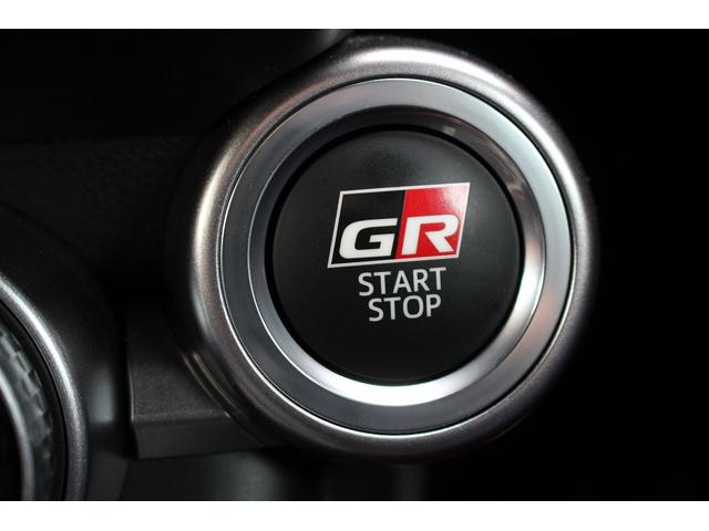 ＧＲ８６ ＲＺ　６ＭＴ　禁煙車　Ｒ５登録　社外９インチナビ　フルセグ　バックカメラ　シートヒーター　ＥＴＣ　ＬＥＤ　フルフラッド　クルーズコントロール　水平対向４気筒Ｄ－４Ｓエンジン　純正１８ＡＷ（57枚目）