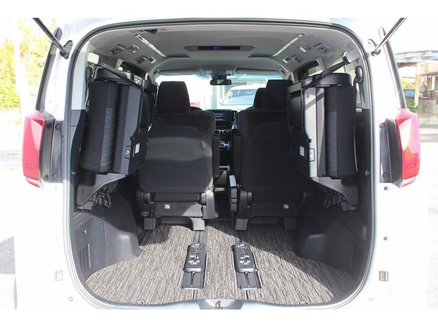 アルファード ２．５Ｓ　後期型　禁煙車　純正９インチナビ　バックモニター　アダプティブクルーズコントロール　トヨタセーフティセンス　衝突軽減ブレーキシステム　ビルトインＥＴＣ　両側電動スライドドア　オートマチックハイビーム（19枚目）