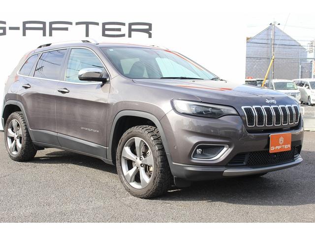 ジープ・チェロキー リミテッド　禁煙車　グレー革シート　純正８．４インチナビ　フルセグ　バックカメラ　アダクティブクルーズコントロール　パドルシフト　ＥＴＣ　電動リアゲート　レーンアシスト　自動駐車システム　パークアシスト（21枚目）