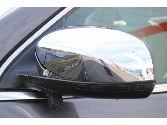 ジープ・チェロキー リミテッド　禁煙車　グレー革シート　純正８．４インチナビ　フルセグ　バックカメラ　アダクティブクルーズコントロール　パドルシフト　ＥＴＣ　電動リアゲート　レーンアシスト　自動駐車システム　パークアシスト（29枚目）