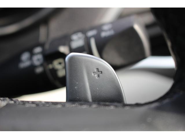 ジープ・チェロキー リミテッド　禁煙車　グレー革シート　純正８．４インチナビ　フルセグ　バックカメラ　アダクティブクルーズコントロール　パドルシフト　ＥＴＣ　電動リアゲート　レーンアシスト　自動駐車システム　パークアシスト（54枚目）