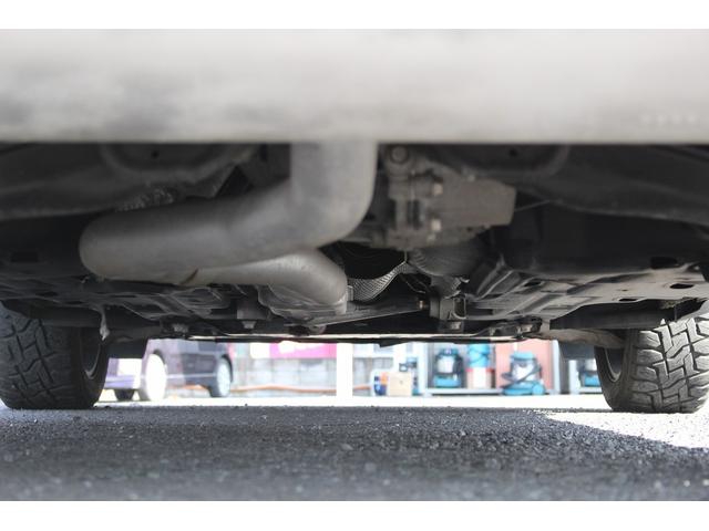 ジープ・チェロキー リミテッド　禁煙車　グレー革シート　純正８．４インチナビ　フルセグ　バックカメラ　アダクティブクルーズコントロール　パドルシフト　ＥＴＣ　電動リアゲート　レーンアシスト　自動駐車システム　パークアシスト（74枚目）