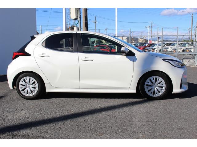 ヤリス Ｚ　禁煙車　６速ＭＴ　社外マフラー　ＢＬＴＺタワーバー純正８インチナビ　バックカメラ　衝突軽減ブレーキシステム　アダプティブクルーズコントロール　シートヒーター　ＢＬＴＺ車高調　Ｂｌｕｅｔｏｏｔｈ接続（9枚目）