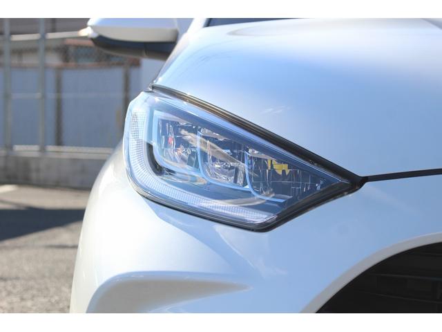 ヤリス Ｚ　禁煙車　６速ＭＴ　社外マフラー　ＢＬＴＺタワーバー純正８インチナビ　バックカメラ　衝突軽減ブレーキシステム　アダプティブクルーズコントロール　シートヒーター　ＢＬＴＺ車高調　Ｂｌｕｅｔｏｏｔｈ接続（12枚目）