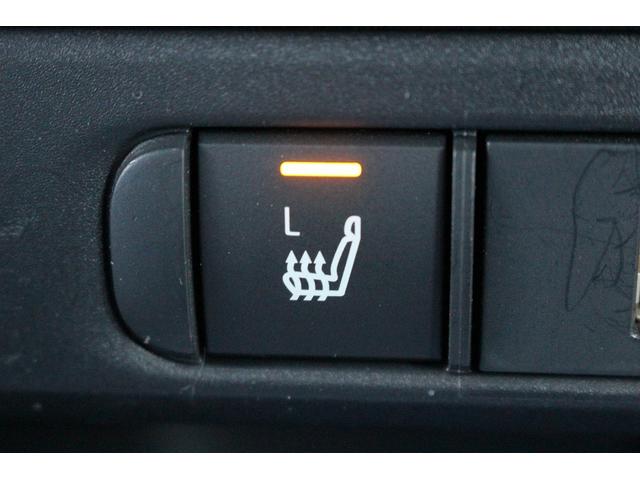 ヤリス Ｚ　禁煙車　６速ＭＴ　社外マフラー　ＢＬＴＺタワーバー純正８インチナビ　バックカメラ　衝突軽減ブレーキシステム　アダプティブクルーズコントロール　シートヒーター　ＢＬＴＺ車高調　Ｂｌｕｅｔｏｏｔｈ接続（60枚目）