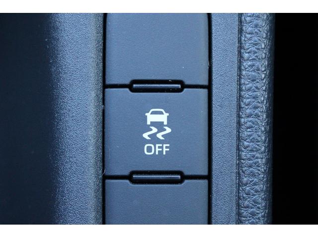 ヤリス Ｚ　禁煙車　６速ＭＴ　社外マフラー　ＢＬＴＺタワーバー純正８インチナビ　バックカメラ　衝突軽減ブレーキシステム　アダプティブクルーズコントロール　シートヒーター　ＢＬＴＺ車高調　Ｂｌｕｅｔｏｏｔｈ接続（61枚目）