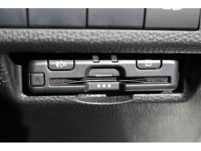 RAV4 X 禁煙車 TRDフルエアロ ルーフレール 純正8インチナビ アダプティブクルーズコントロール ブラインドスポットモニター 衝突軽減 バックカメラ オートチックハイビーム ブラインドスポットモニター(7枚目)