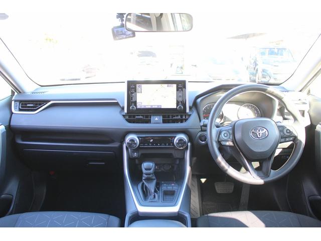 RAV4 X 禁煙車 TRDフルエアロ ルーフレール 純正8インチナビ アダプティブクルーズコントロール ブラインドスポットモニター 衝突軽減 バックカメラ オートチックハイビーム ブラインドスポットモニター(19枚目)