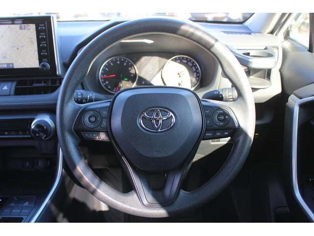 RAV4 X 禁煙車 TRDフルエアロ ルーフレール 純正8インチナビ アダプティブクルーズコントロール ブラインドスポットモニター 衝突軽減 バックカメラ オートチックハイビーム ブラインドスポットモニター(20枚目)