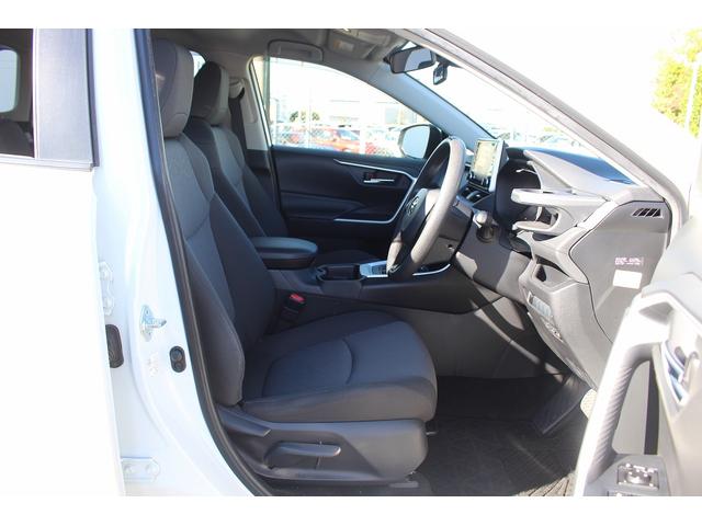 RAV4 X 禁煙車 TRDフルエアロ ルーフレール 純正8インチナビ アダプティブクルーズコントロール ブラインドスポットモニター 衝突軽減 バックカメラ オートチックハイビーム ブラインドスポットモニター(45枚目)