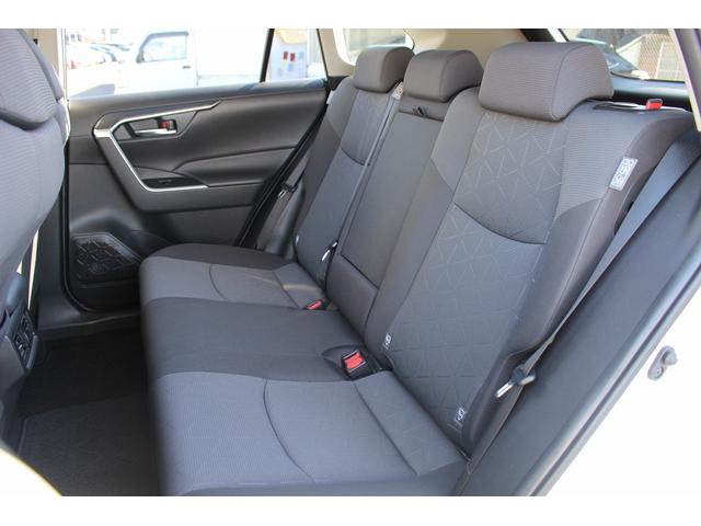 RAV4 X 禁煙車 TRDフルエアロ ルーフレール 純正8インチナビ アダプティブクルーズコントロール ブラインドスポットモニター 衝突軽減 バックカメラ オートチックハイビーム ブラインドスポットモニター(48枚目)