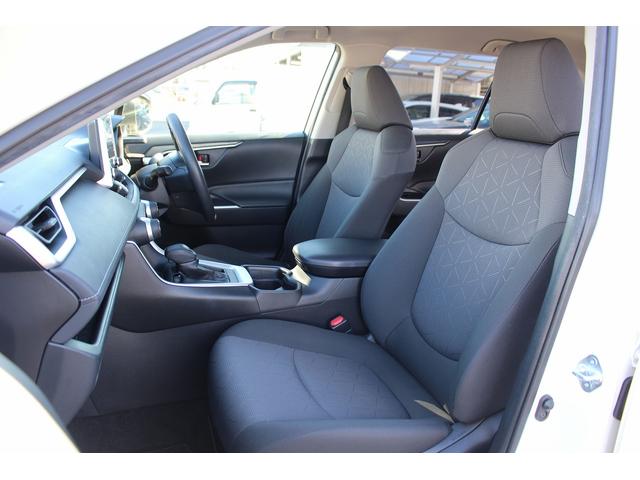 RAV4 X 禁煙車 TRDフルエアロ ルーフレール 純正8インチナビ アダプティブクルーズコントロール ブラインドスポットモニター 衝突軽減 バックカメラ オートチックハイビーム ブラインドスポットモニター(50枚目)