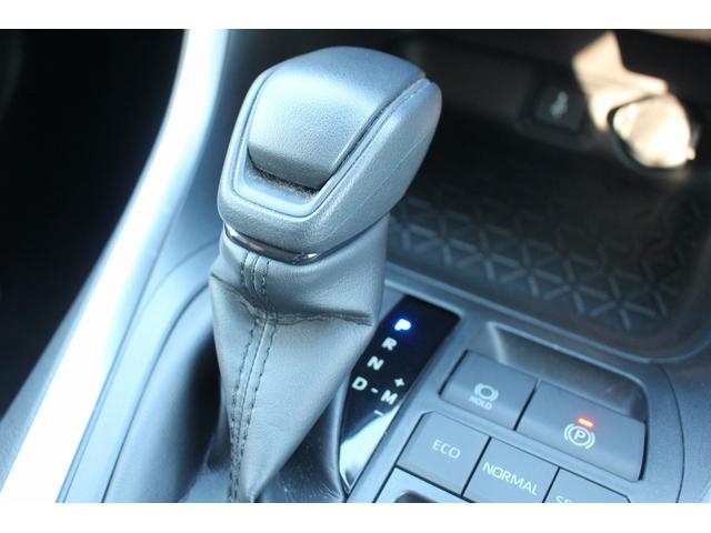 RAV4 X 禁煙車 TRDフルエアロ ルーフレール 純正8インチナビ アダプティブクルーズコントロール ブラインドスポットモニター 衝突軽減 バックカメラ オートチックハイビーム ブラインドスポットモニター(62枚目)