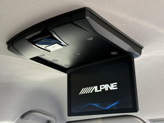 ステップワゴンスパーダ ｅ：ＨＥＶスパーダ　Ｇ・ＥＸ　ホンダセンシング　後期型　禁煙車　１オーナー　ＡＬＰＩＮＥフリップダウンモニター　ホンダセンシング　９インチナビ　フルセグ　バックカメラ　衝突軽減ブレーキ　アダプティブクルーズコントロール　両側電動スライドドア　ＥＴＣ（4枚目）