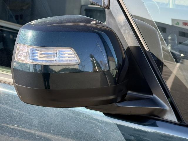 ステップワゴンスパーダ ｅ：ＨＥＶスパーダ　Ｇ・ＥＸ　ホンダセンシング　後期型　禁煙車　１オーナー　ＡＬＰＩＮＥフリップダウンモニター　ホンダセンシング　９インチナビ　フルセグ　バックカメラ　衝突軽減ブレーキ　アダプティブクルーズコントロール　両側電動スライドドア　ＥＴＣ（29枚目）