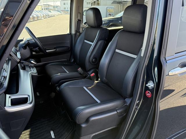 ステップワゴンスパーダ ｅ：ＨＥＶスパーダ　Ｇ・ＥＸ　ホンダセンシング　後期型　禁煙車　１オーナー　ＡＬＰＩＮＥフリップダウンモニター　ホンダセンシング　９インチナビ　フルセグ　バックカメラ　衝突軽減ブレーキ　アダプティブクルーズコントロール　両側電動スライドドア　ＥＴＣ（47枚目）