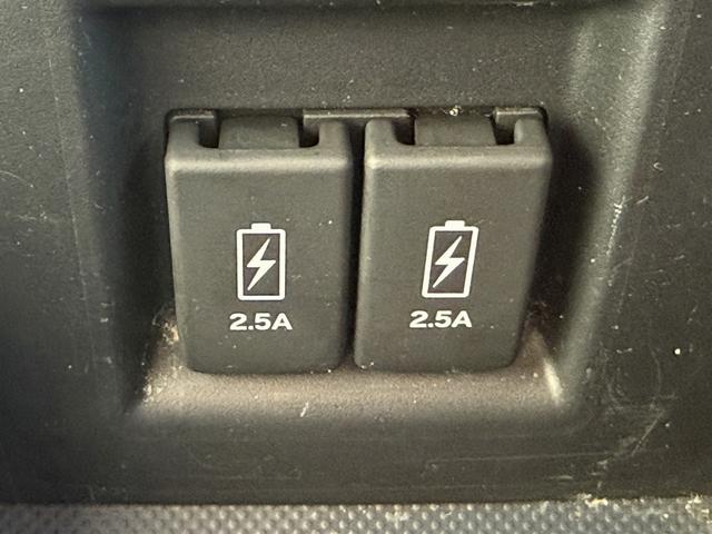 ステップワゴンスパーダ ｅ：ＨＥＶスパーダ　Ｇ・ＥＸ　ホンダセンシング　後期型　禁煙車　１オーナー　ＡＬＰＩＮＥフリップダウンモニター　ホンダセンシング　９インチナビ　フルセグ　バックカメラ　衝突軽減ブレーキ　アダプティブクルーズコントロール　両側電動スライドドア　ＥＴＣ（66枚目）