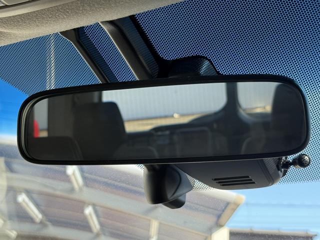 ステップワゴンスパーダ ｅ：ＨＥＶスパーダ　Ｇ・ＥＸ　ホンダセンシング　後期型　禁煙車　１オーナー　ＡＬＰＩＮＥフリップダウンモニター　ホンダセンシング　９インチナビ　フルセグ　バックカメラ　衝突軽減ブレーキ　アダプティブクルーズコントロール　両側電動スライドドア　ＥＴＣ（69枚目）