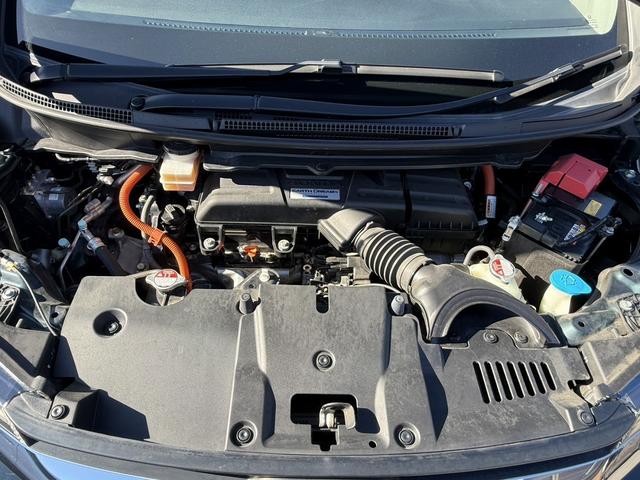 ステップワゴンスパーダ ｅ：ＨＥＶスパーダ　Ｇ・ＥＸ　ホンダセンシング　後期型　禁煙車　１オーナー　ＡＬＰＩＮＥフリップダウンモニター　ホンダセンシング　９インチナビ　フルセグ　バックカメラ　衝突軽減ブレーキ　アダプティブクルーズコントロール　両側電動スライドドア　ＥＴＣ（78枚目）