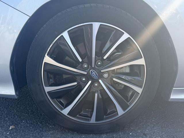 レヴォーグ STIスポーツ 純正9型ナビ フルセグ 黒革シート アイサイトX 電動リアゲート パワーシート シートヒーター 純正18AW アダクティブクルーズコントロール クリアランスソナー オートマチックハイビーム(31枚目)