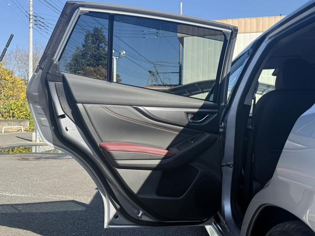 レヴォーグ STIスポーツ 純正9型ナビ フルセグ 黒革シート アイサイトX 電動リアゲート パワーシート シートヒーター 純正18AW アダクティブクルーズコントロール クリアランスソナー オートマチックハイビーム(37枚目)