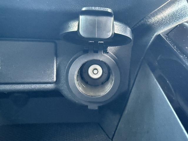 レヴォーグ STIスポーツ 純正9型ナビ フルセグ 黒革シート アイサイトX 電動リアゲート パワーシート シートヒーター 純正18AW アダクティブクルーズコントロール クリアランスソナー オートマチックハイビーム(57枚目)