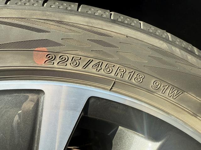 レヴォーグ STIスポーツ 純正9型ナビ フルセグ 黒革シート アイサイトX 電動リアゲート パワーシート シートヒーター 純正18AW アダクティブクルーズコントロール クリアランスソナー オートマチックハイビーム(71枚目)