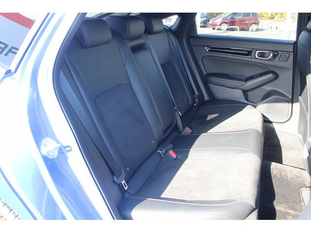 シビック e:HEV 禁煙車 メーカー9インチナビ フルセグ バックカメラ BOSEサウンド ブラインドスポットモニター ビルトインETC2.0 ハーフレザーシート パワーシート シートヒーター 障害物センサー(25枚目)