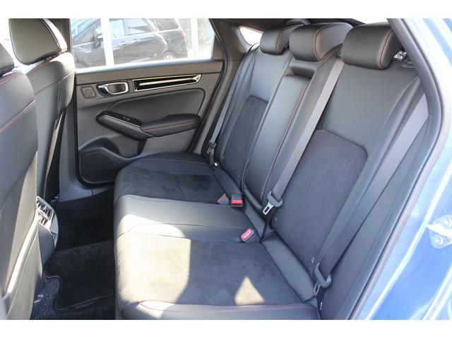 シビック e:HEV 禁煙車 メーカー9インチナビ フルセグ バックカメラ BOSEサウンド ブラインドスポットモニター ビルトインETC2.0 ハーフレザーシート パワーシート シートヒーター 障害物センサー(27枚目)