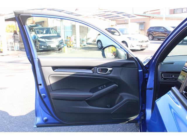 シビック e:HEV 禁煙車 メーカー9インチナビ フルセグ バックカメラ BOSEサウンド ブラインドスポットモニター ビルトインETC2.0 ハーフレザーシート パワーシート シートヒーター 障害物センサー(59枚目)