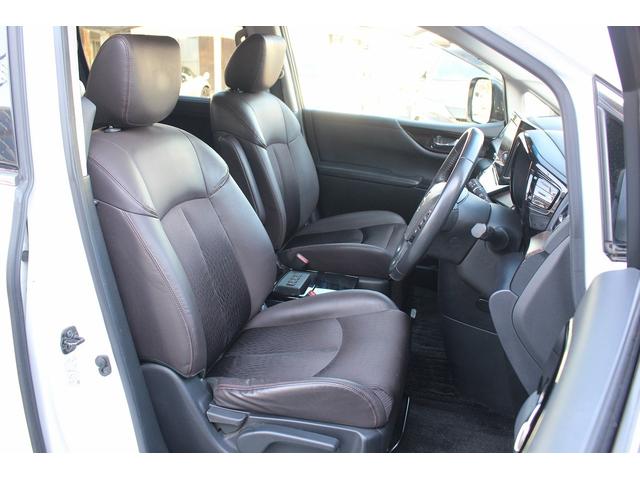 エルグランド ２５０ハイウェイスターＳ　後期型　７人乗り　禁煙車　メーカー１１インチ後席モニター　メーカー１０インチナビ　両側電動スライドドア　フルセグ　アラウンドビューカメラ　衝突軽減ブレーキ　ビルドインＥＴＣ２．０　ブラインドスポット（14枚目）