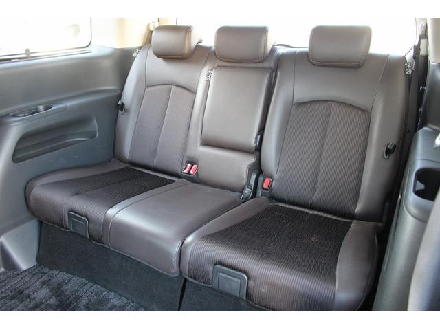 エルグランド ２５０ハイウェイスターＳ　後期型　７人乗り　禁煙車　メーカー１１インチ後席モニター　メーカー１０インチナビ　両側電動スライドドア　フルセグ　アラウンドビューカメラ　衝突軽減ブレーキ　ビルドインＥＴＣ２．０　ブラインドスポット（47枚目）