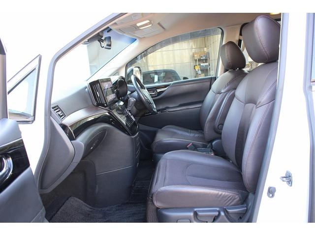 エルグランド ２５０ハイウェイスターＳ　後期型　７人乗り　禁煙車　メーカー１１インチ後席モニター　メーカー１０インチナビ　両側電動スライドドア　フルセグ　アラウンドビューカメラ　衝突軽減ブレーキ　ビルドインＥＴＣ２．０　ブラインドスポット（48枚目）