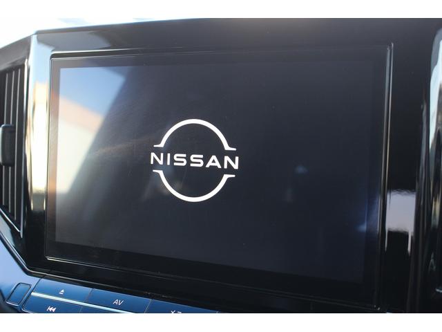 エルグランド ２５０ハイウェイスターＳ　後期型　７人乗り　禁煙車　メーカー１１インチ後席モニター　メーカー１０インチナビ　両側電動スライドドア　フルセグ　アラウンドビューカメラ　衝突軽減ブレーキ　ビルドインＥＴＣ２．０　ブラインドスポット（64枚目）