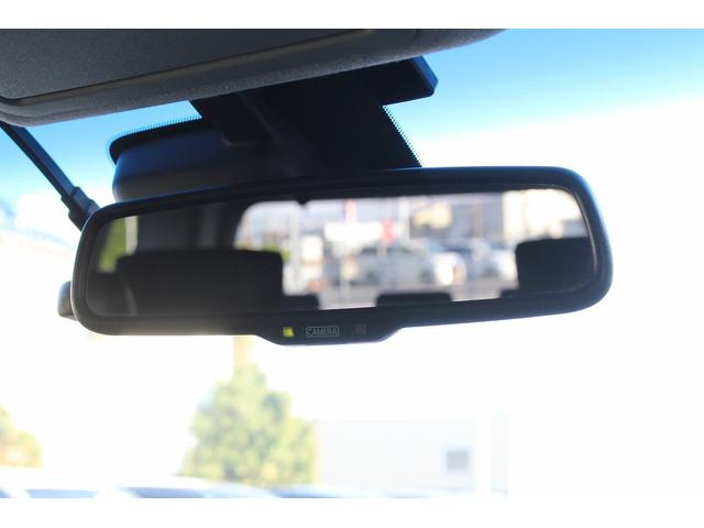 エルグランド ２５０ハイウェイスターＳ　後期型　７人乗り　禁煙車　メーカー１１インチ後席モニター　メーカー１０インチナビ　両側電動スライドドア　フルセグ　アラウンドビューカメラ　衝突軽減ブレーキ　ビルドインＥＴＣ２．０　ブラインドスポット（69枚目）