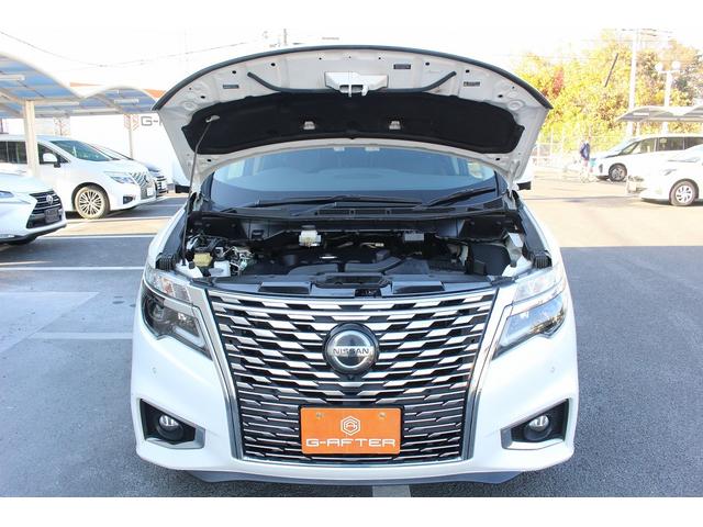 エルグランド ２５０ハイウェイスターＳ　後期型　７人乗り　禁煙車　メーカー１１インチ後席モニター　メーカー１０インチナビ　両側電動スライドドア　フルセグ　アラウンドビューカメラ　衝突軽減ブレーキ　ビルドインＥＴＣ２．０　ブラインドスポット（77枚目）