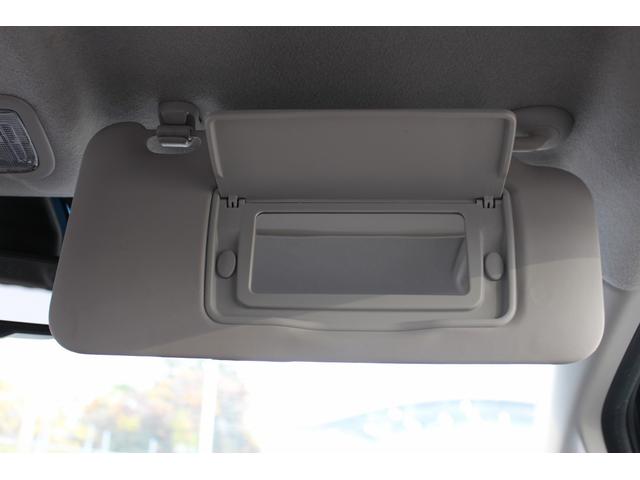 シャトル ハイブリッドＸ　ホンダセンシング　禁煙車　メーカーＯＰ８型ナビ　フルセグ　バックカメラ　ハーフレザー　アダクティブクルーズコントロール　衝突軽減　シートヒーター　純正１５インチＡＷ　ＥＴＣ　レーンアシスト　Ｂｌｕｅｔｏｏｔｈ接続（72枚目）