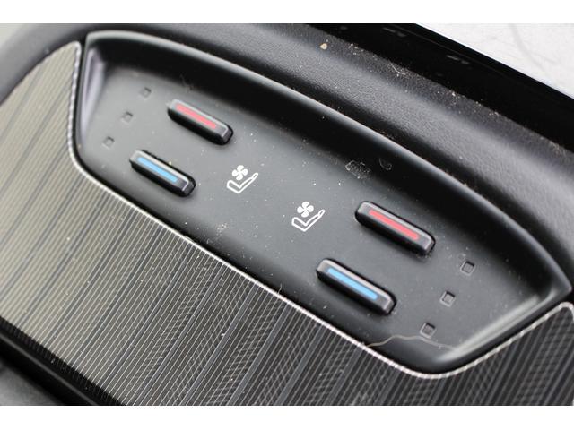 ハリアーハイブリッド Z レザーパッケージ 禁煙車 黒革シート JBLサウンド メーカーOP12.3インチナビ フルセグ バックカメラ シートヒーター ベンチレーション メモリ機能付パワーシート 電動リアゲート アダプティブクルーズコントロール(5枚目)