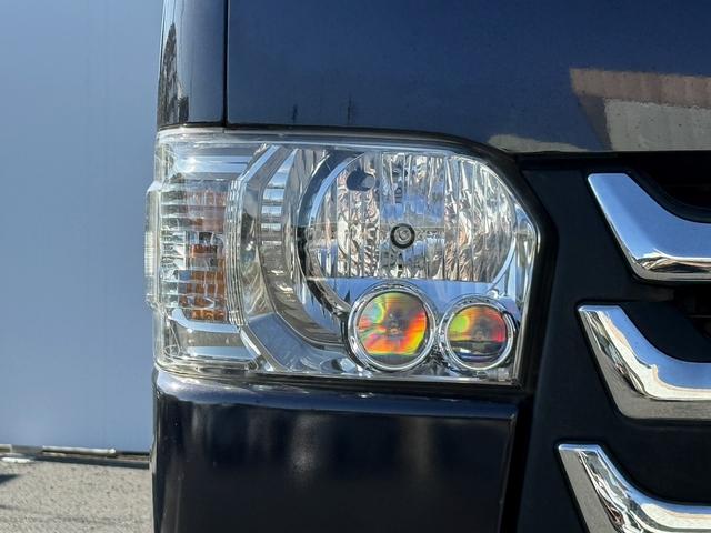 ハイエースバン スーパーGL ダークプライム 特別使用者 禁煙車 純正ナビ ワンセグ バックカメラ 両側スライドドア ビルドインETC DVD視聴可 AC100V電源 プッシュスタート LEDヘッドライト Bluetooth接続 メーター交換車(12枚目)