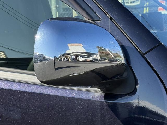 ハイエースバン スーパーGL ダークプライム 特別使用者 禁煙車 純正ナビ ワンセグ バックカメラ 両側スライドドア ビルドインETC DVD視聴可 AC100V電源 プッシュスタート LEDヘッドライト Bluetooth接続 メーター交換車(29枚目)