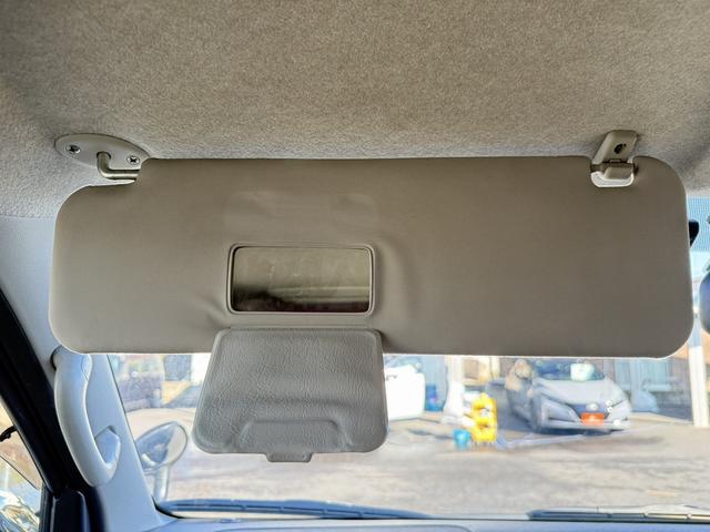 ハイエースバン スーパーGL ダークプライム 特別使用者 禁煙車 純正ナビ ワンセグ バックカメラ 両側スライドドア ビルドインETC DVD視聴可 AC100V電源 プッシュスタート LEDヘッドライト Bluetooth接続 メーター交換車(67枚目)