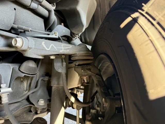 ハイエースバン スーパーGL ダークプライム 特別使用者 禁煙車 純正ナビ ワンセグ バックカメラ 両側スライドドア ビルドインETC DVD視聴可 AC100V電源 プッシュスタート LEDヘッドライト Bluetooth接続 メーター交換車(73枚目)