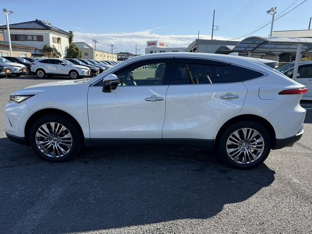 ハリアーハイブリッド Z 禁煙車 メーカー12.3インチナビ JBLプレミアムサウンド フルセグ バックカメラ 衝突軽減ブレーキ 電動リアゲート パワーシート リアクロストラフィックアラート ビルドインETC2.0 BSM(11枚目)