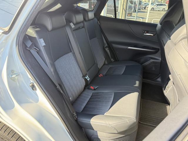 ハリアーハイブリッド Z 禁煙車 メーカー12.3インチナビ JBLプレミアムサウンド フルセグ バックカメラ 衝突軽減ブレーキ 電動リアゲート パワーシート リアクロストラフィックアラート ビルドインETC2.0 BSM(16枚目)