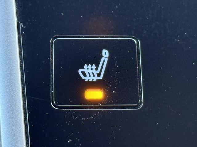 スカイライン 350GT ハイブリッド タイプSP 禁煙車 ワンオーナー メーカー8インチナビ アラウンドビューカメラ 黒革シート フルセグ 衝突軽減ブレーキ シートヒーター パワーシート ビルドインETC アダプティブクルーズコントロール 後側方支援(48枚目)