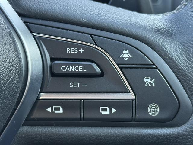 スカイライン 350GT ハイブリッド タイプSP 禁煙車 ワンオーナー メーカー8インチナビ アラウンドビューカメラ 黒革シート フルセグ 衝突軽減ブレーキ シートヒーター パワーシート ビルドインETC アダプティブクルーズコントロール 後側方支援(50枚目)